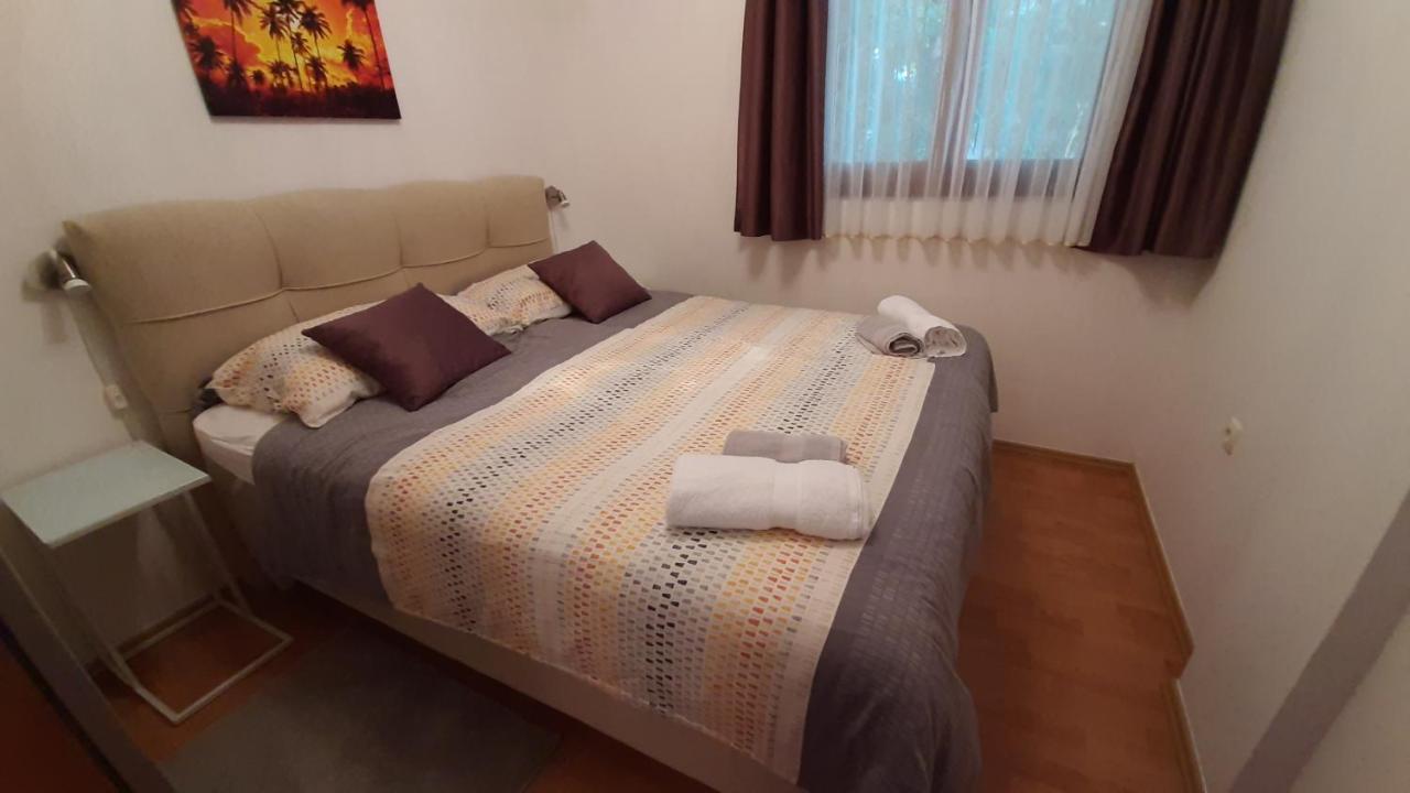 Apartments Agrijan Maslenica Buitenkant foto